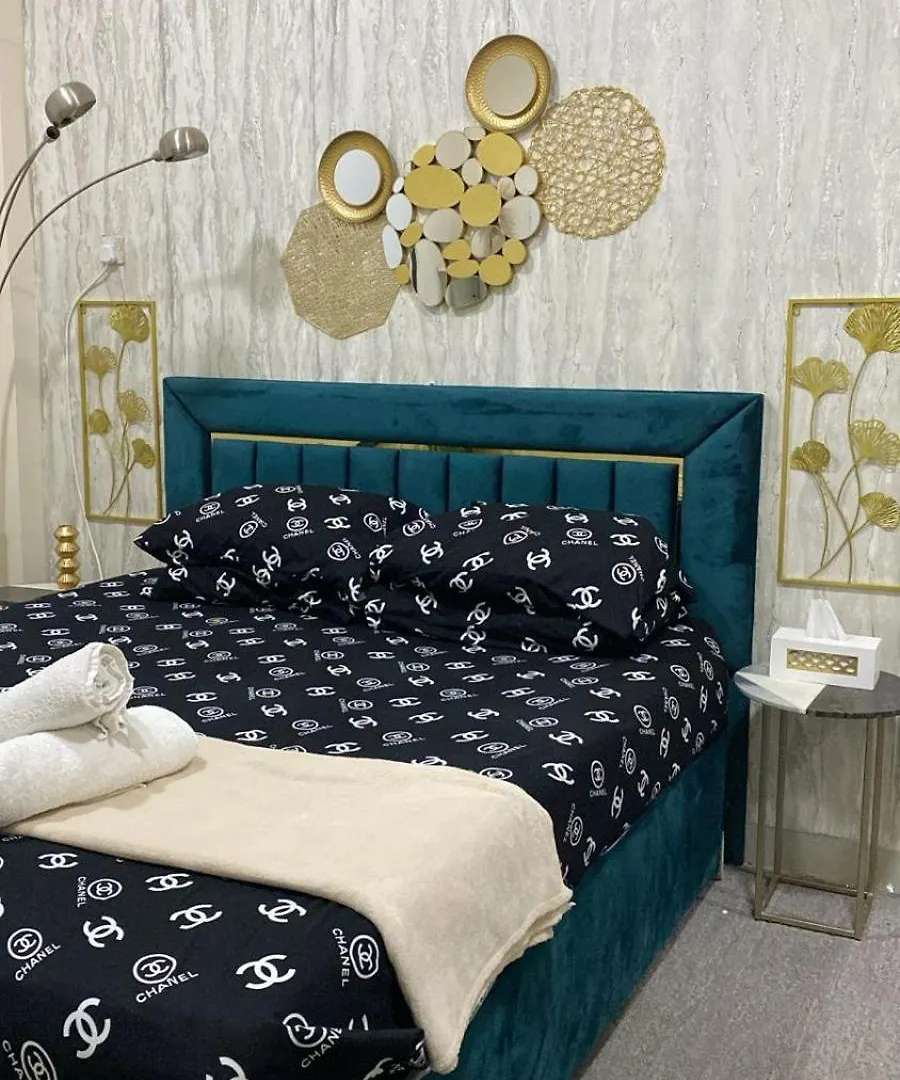 Private Bedroom In A Home With Park View Sharjah United Arab Emirates